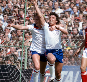 BIVŠI REPREZENTATIVAC ENGLESKE PREMINUO: Izgubio život nakon duge bitke sa teškom bolešću!