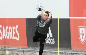 NOVI UGOVOR ZA REPREZENTATIVCA: Evropski velikan neće da se odrekne usluga srpskog fudbalera!