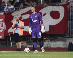 MLADI ČUVAR MREŽE DEBITOVAO ZA PRVI TIM ZVEZDE: ‘Ostvario mi se dečački san! Zahvalan sam treneru i celokupnom stručnom štabu’