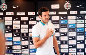 EMOTIVAN RASTANAK U HUMSKOJ: Stojković zaplakao! (FOTO) (VIDEO)