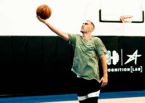 SRBIN U AMERICI SARAĐUJE SA ZVUČNIM IMENIMA: Bulut će deliti parket sa NBA asovima, tu je i čuveni trener!