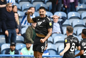 MITROVIĆ PONOVO REŠETA: Postigao gol, pa promašio penal!