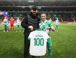 BRUKA I SRAMOTA: Beriša nesportskim potezom izazvao haos na terenu! (VIDEO)