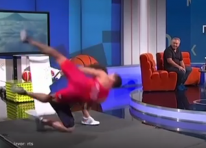 ZURAB NASMEJAO SVE U STUDIJU: Datunašvili otkrio da je psovka prva reč koju je naučio, a zatim je voditelja u svom stilu oborio na patos! (VIDEO)