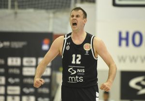 GROBARI U TRANSU: Prvak Evrope i Partizan prave oproštaj Novici Veličkoviću!