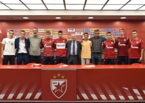 VELIKI DAN ZA ZVEZDINE OMLADINCE: Osam potpisa za budućnost kluba iz Ljutice Bogdana!
