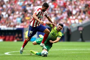 KOSTA NAPOKON NAŠAO NOVI KLUB: Malo ko je očekivao da će baš tu da nastavi karijeru! (FOTO)