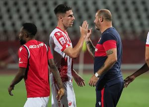 ‘NE ZNAM ŠTA JE PISAO’: Stankovića ne zanimaju Degenekove poruke o odlasku iz Beograda!