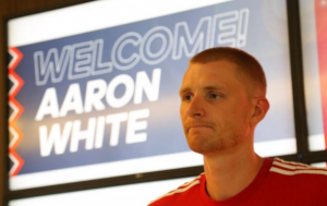 VAJT JEDVA ČEKA DA ZAIGRA PRED NAVIJAČIMA: „Zvezda sve ispunjava“!