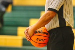 NOVA KORONA PRAVILA U NBA LIGI: Arbitri će morati da budu vakcinisani ili neće moći da sude naredne sezone!
