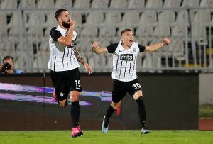 ŠĆEKIĆ PREDSTAVLJEN U NOVOM KLUBU: Prvi utisci su pozitivni, visoki vezista je Poljacima otkrio šta će pamtiti iz Partizana!