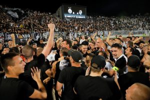 PARTIZAN PRED MEČ SEZONE POSLAO VAŽAN APEL NAVIJAČIMA: Ne preskačite ogradu i ne ulazite na teren šta god da se desi!