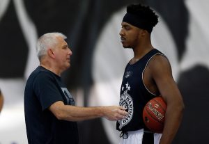 KREĆE ŽELJKOVA MAŠNIERIJA: Grobari će imati obezbeđen prenos prve prijateljske utakmice Partizana!