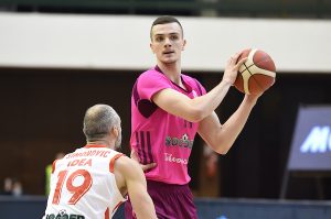 DOBAR DEBI MARKA SIMONOVIĆA: Nekadašnji košarkaš Mege odigrao prvu utakmicu u Americi!