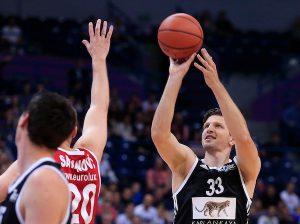 BUM! MIRZA TELETOVIĆ SE VRAĆA NA PARKET NAKON TRI GODINE: Nekadašnji as Bruklina ima novi klub!