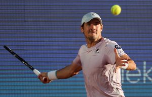 NAKON KRAJINOVIĆA, SA US OPENA ISPAO I LAJOVIĆ: Vodio je, bio blizu pobede, ali je poklekao!