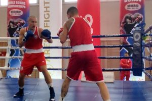 VIZA ZA SP SE KUJE U ŠAPCU: Najbolji bokser se bore za mesto u ‘Areni’, finale u nedelju!