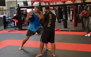 IMA LI KO JAČI: Jokić se žestoko priprema za sezonu, spreman i za MMA (VIDEO)