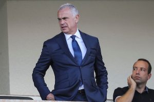 TERZIĆEV PLAN PROPAO, NIŠTA OD VELIKOG POJAČANJA ZA ZVEZDU: Odlučio je da ode za novcem – treniraće ga čuveni trener!