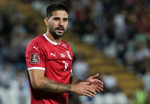 MITROVIĆ NAJPLAĆENIJI FUDBALER ČEMPIONŠIPA: Poznato koliko zarađuje srpski golgeter!