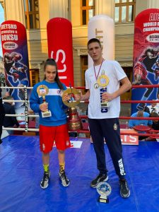 ODRŽAN BOKSERSKI SPEKTAKL: Neustrašivi Sara i Rastko na tronu 39. ’Vojvođanske zlatne rukavice’ (FOTO)