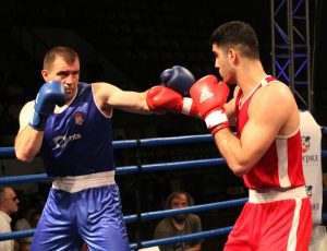 BEOGRAD DOČEKUJE  NAJBOLJE BORCE SVETA: ’Planuo’ prvi kontingent ulaznica, za bokserski spektakl! (FOTO)