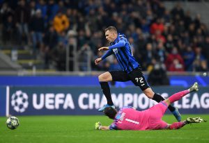 PSIHIČKI PROBLEMI GA DRŽE VAN TERENA: Iskusni fudbaler ponovo ima velike probleme!