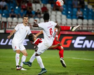 IGRAO JE ZA OBA KLUBA, ALI JE IZABRAO ZA KOGA VEČERAS NAVIJA: Druga strana mu neće ovo zaboraviti! (VIDEO)