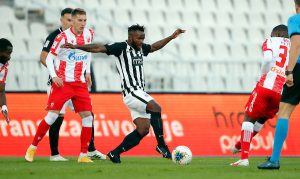 AGONIJA I DALJE TRAJE: Uz pomoć Liverpula, 12 reprezentativaca Gvineje napustilo zemlju – među njima se nije našao Suma!