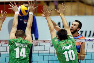 PROBLEMI ZA KOVAČA: Kapiten reprezentacije se vratio u Srbiju