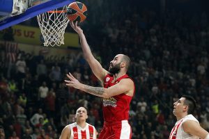 UČITELJU, VOĐO, GOSPODARU: Spanulis ne može da dođe sebi zbog Ivkovićeve smrti – emotivnim rečima se oprostio od proslavljenog trenera!