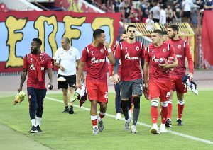 KAO GROM IZ VEDRA NEBA: Zvezda prodala igrača, mladi napadač se seli u Slovačku!