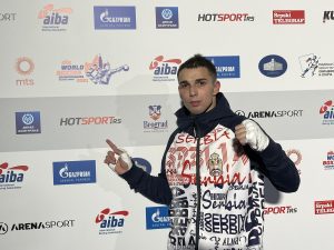 ‘U BOJ KRENITE JUNACI SVI’: Orila se cela Arena, Ametović na ‘pogon’ publike srušio Turčina – nova velika pobeda Srba na SP! (VIDEO)