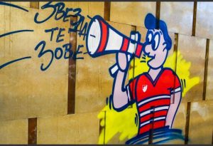 DELIJE ‘AKCIJALE’ PO CELOM GRADU: Grafiti ‘niču’ na sve strane, ‘zvezdaši’ pred dolazak Nišlija imaju nešto da vam poruče! (VIDEO)