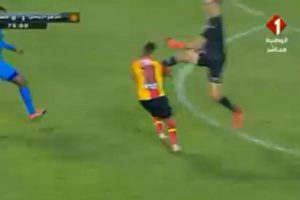 ČOVEČE, DA LI SI TI NORMALAN?: Ovako nešto se ne viđa ni u MMA, ovo nije ‘start’ – ovo je pokušaj ubistva?! (VIDEO)