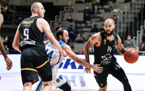 ‘PARNI VALJAK’ GAZI SVE REDOM: Grobari žele baš ovakav Partizan, crno-beli i dalje bez poraza u novoj sezoni!