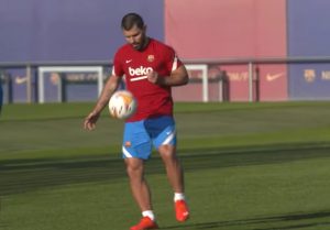 AGUERO U BARSINOM DRESU: Argentinac odigrao pola sata i postigao gol!