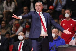 RADONJIĆ LJUT NAKON PORAZA OD ALBE: Poznat je status Nikole Ivanovića!