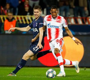 AKTUELNOM ŠAMPIONU SRBIJE PRETILA ZABRANA REGISTROVANJA IGRAČA: Holanđanin dobio Zvezdu na FIFA sudu!