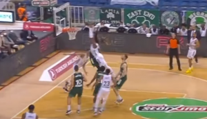 MONSTRUOZNO ZAKUCAVANJE: Da li je ovo potez sezone u Evroligi? (VIDEO)