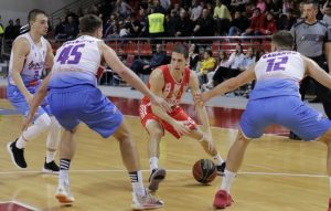 KATASTROFA ZVEZDE U LAKTAŠIMA: Crveno-beli gube više od 20 razlike na poluvremenu, ovo dugo nismo videli!