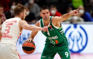 ‘ZAR OD NJIH DA IZGUBIMO?’: Bek Žalgirisa besan nakon poraza, smatra da Zvezda i ‘nije neki tim’!