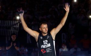 TU MU JE I MESTO: Novica Veličković se vratio u Partizan!