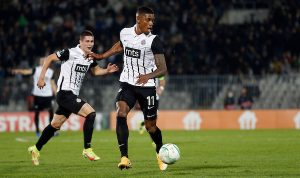 TIMOVI IZJEDNAČENI NA POLUVREMENU: Očekuje se ofanziva Partizana!