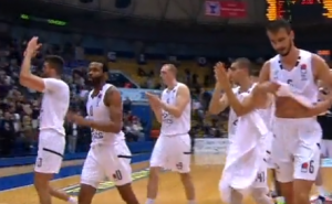 DA LI JE MOGUĆE DA SE I TO DESILO?: Usred Zagreba, navijači Cibone gromoglasnim aplauzom ispratili crno-bele! (VIDEO)