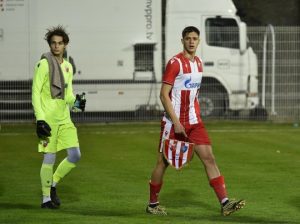 ZVEZDINI OMLADINCI DOPUTOVALI U EMPOLI: Crveno-beli desetkovani pred revanš – zbog povrede jedan od najboljih ostao u Beogradu!