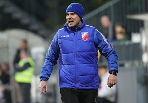 GLAVOBOLJA ZA ĐORĐEVIĆA: Trener Voše saopštio loše vesti pred meč sa Zvezdom – Novosađani znatno oslabljeni dočekuju srpskog šampiona!