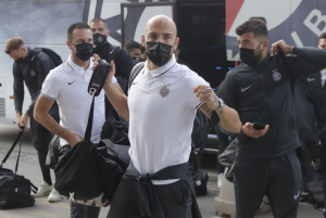 ‘PARNI VALJAK’ JE ODLETEO: Crno-bela ekspedicija otputovala na megdan Gentu, evo koji igrači su se našli u avionu! (FOTO)