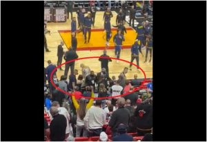 BRAĆA JOKIĆ BILA U MAJAMIJU: Strahinja i Nemanja iza leđa Nikole, a njegova reakcija nakon meča – postala je hit (VIDEO)