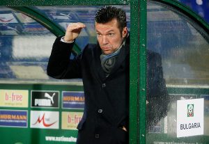 I ON JE DIGAO GLAS: Bivši trener Partizana ‘grmi’ zbog Mesija – ‘On ne blista na terenu, kuda ide ovaj svet?!’